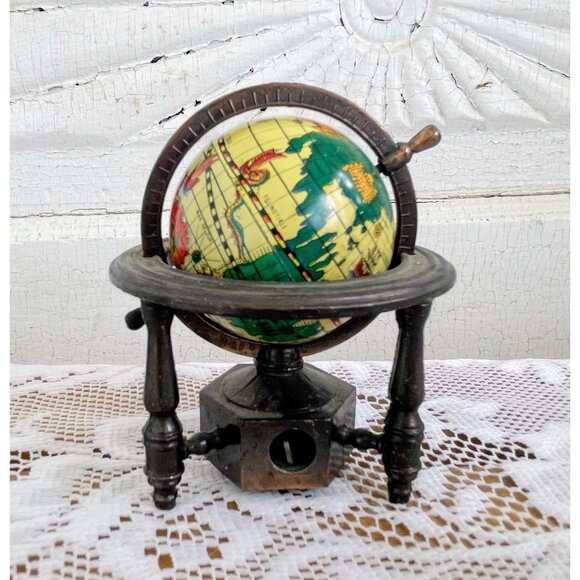 Vintage 1970s Miniature World Globe Pencil Sharpener Metal - Picture 5 of 6